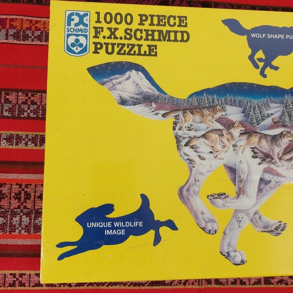 F.X. Schmid 100 Piece Jigsaw Puzzle Pack Leader Wolf Shaped Vintage Sally Smith - Picture 2 of 11